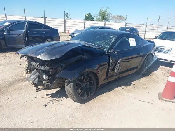 1FA6P8CF7J5153571 — 2018 Ford Mustang, фото 2 с аукциона IAAI, Передняя часть