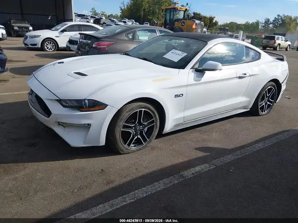 1FA6P8CF4J5143726 — 2018 Ford Mustang, фото 2 с аукциона IAAI, Передняя часть