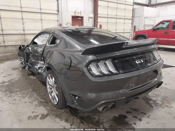 1FA6P8CF7K5178441 — 2019 Ford Mustang, фото 3 с аукциона IAAI, Левый бок