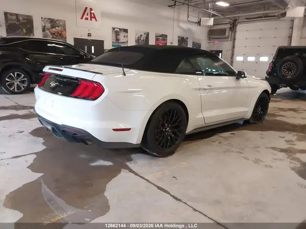 1FATP8UH5L5160640 — 2020 Ford Mustang, фото 4 с аукциона IAAI, Передняя часть