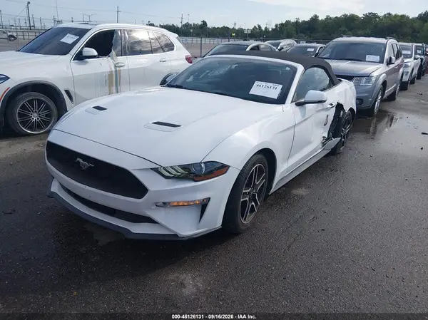 1FATP8UH5L5119196 — 2020 Ford Mustang, фото 2 с аукциона IAAI, Левый бок