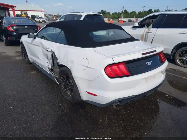 1FATP8UH5L5119196 — 2020 Ford Mustang, фото 3 с аукциона IAAI, Левый бок