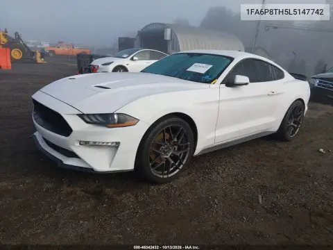 2020 Ford Mustang Ecoboost Premium Fastback VIN 1FA6P8TH5L5147742 фото 3