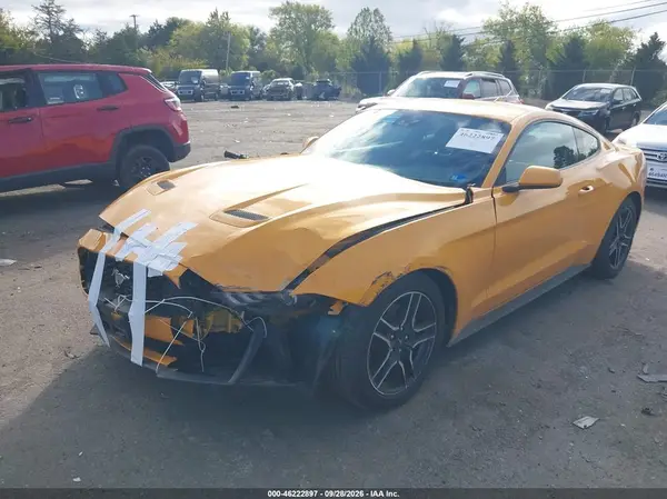 1FA6P8TH3N5149072 — 2022 Ford Mustang, фото 2 с аукциона IAAI, Передняя часть