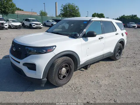 2020 Ford Police Interceptor Utility VIN 1FM5K8AW7LGC14007 фото 2