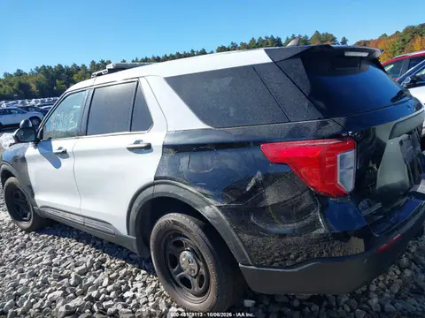 2022 Ford Police Interceptor Utility VIN 1FM5K8AB9NGA06985 фото 3
