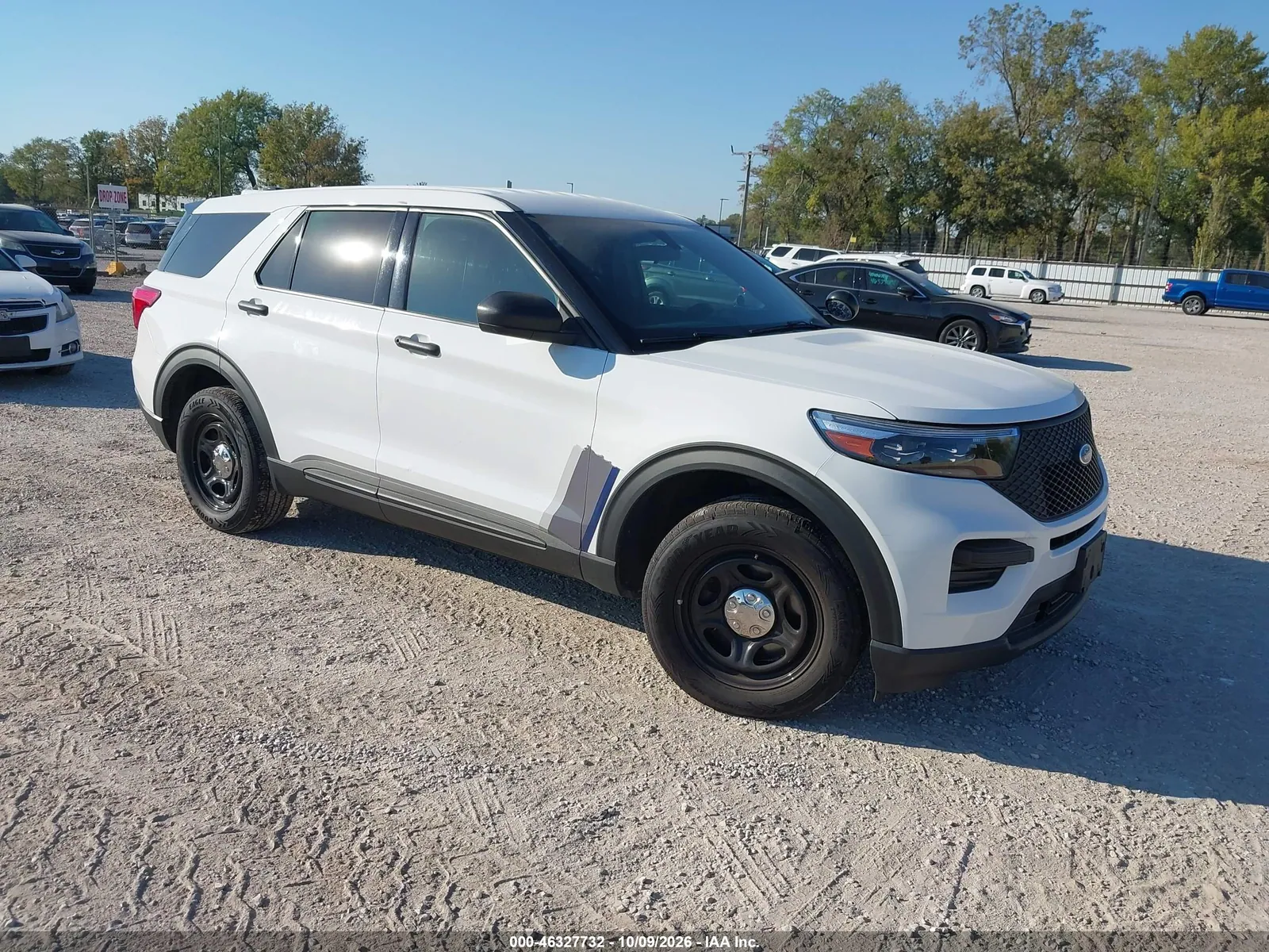 2020 Ford Police Interceptor Utility VIN 1FM5K8AB2LGC93129 фото 2