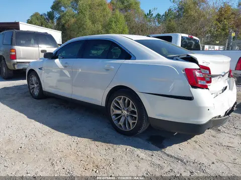 2019 Ford Taurus Limited VIN 1FAHP2F84KG118494 фото 3