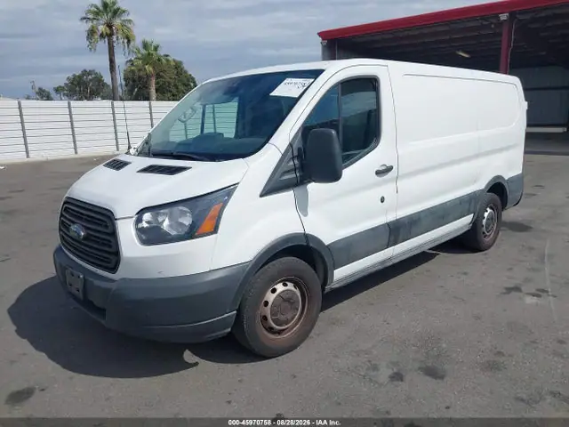 1FTYE1YM5KKB86742 — 2019 Ford Transit-150, фото 2 с аукциона IAAI 13.10.2026, Задняя часть