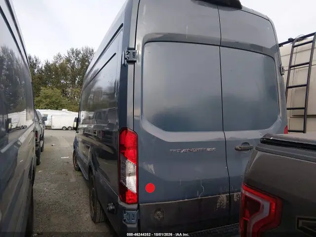 1FTBR3X87LKA28267 — 2020 Ford Transit-250 Cargo Van, фото 3 с аукциона IAAI 14.10.2026, Передняя часть слева