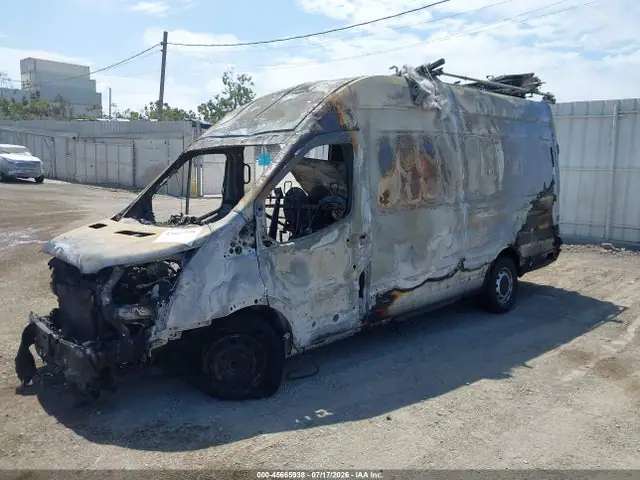 1FTBR3X83PKA25856 — 2023 Ford Transit-250 Cargo Van, фото 2 с аукциона IAAI 30.09.2026, Следы пожара снаружи