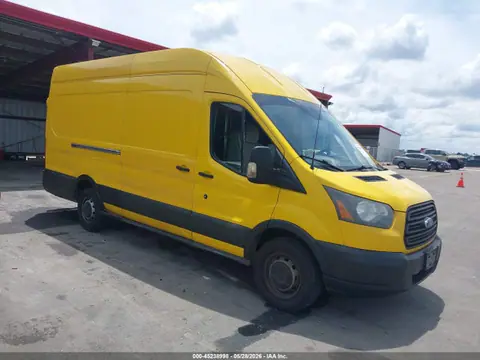 1FTCR3XM8FKB14127 — 2015 Ford Transit-250, Left & Right Side, фото до ремонта