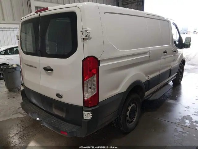 1FTYR1ZM1HKB35993 — 2017 Ford Transit-250, фото 4 с аукциона IAAI 13.10.2026, Естественный износ