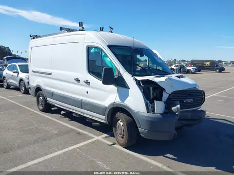1FTYR2CM9JKB51072 — 2018 Ford Transit-250, Передняя часть (Front End), фото до ремонта