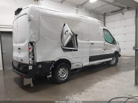 2020 Ford Transit-250 VIN 1FTBR1C82LKB03077 фото 4