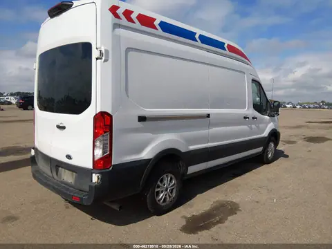 2023 Ford Transit-250 VIN 1FTBR1X83PKA01285 фото 4