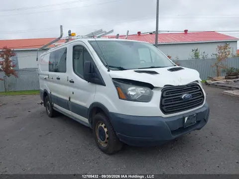 1FTNE1ZM3FKA74223 — 2015 Ford Transit T-150, Передняя часть (Front), фото до ремонта
