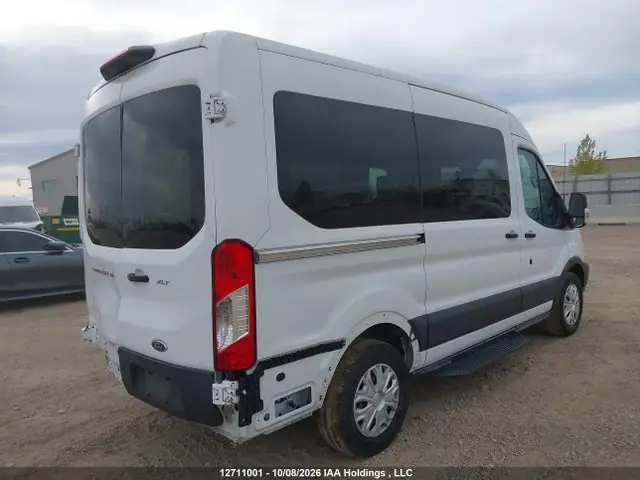 1FMZK1CM7JKA90674 — 2018 Ford Transit T-150, фото 4 с аукциона IAAI 14.10.2026, Задняя часть