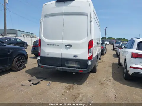 2023 Ford Transit T-250 VIN 1FTBR3U89PKB69853 фото 4