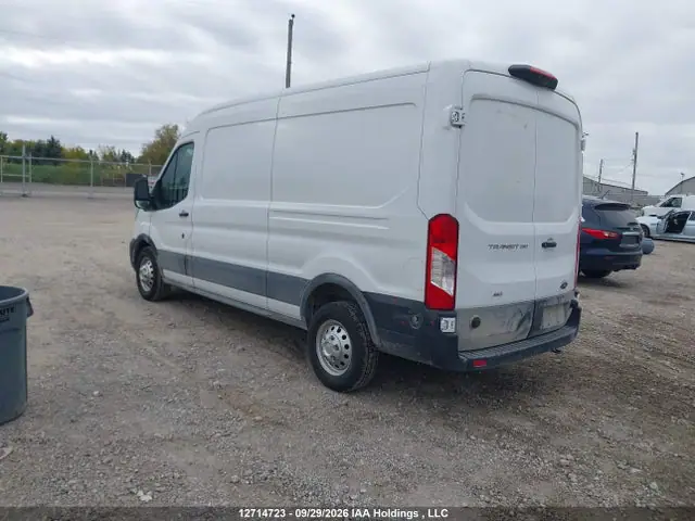 1FTBR2C81RKB04588 — 2024 Ford Transit T-250, фото 3 с аукциона IAAI 14.10.2026, Задняя часть
