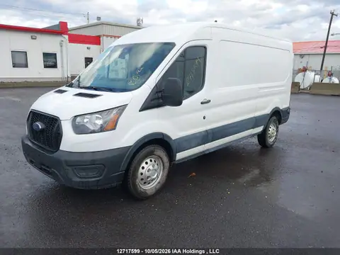 2024 Ford Transit T-250 VIN 1FTBR2C84RKA76978 фото 2