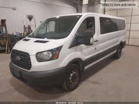 1FBZX2ZM9JKB18899 — 2018 Ford Transit, фото 3 с аукциона IAAI 21.10.2026, Естественный износ