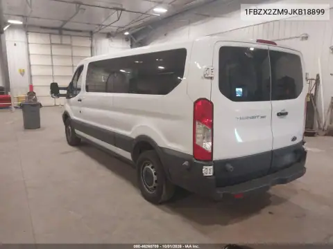 1FBZX2ZM9JKB18899 — 2018 Ford Transit, фото 4 с аукциона IAAI 21.10.2026, Естественный износ