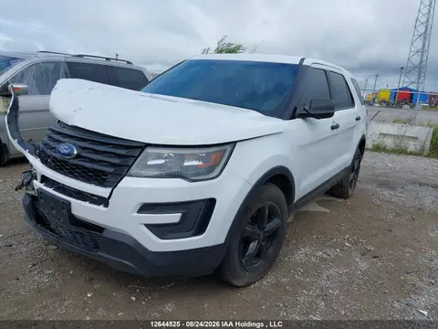 2017 Ford Utility Police Interceptor VIN 1FM5K8AR1HGA64008 фото 2