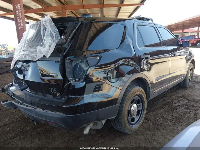 1FM5K8ARXHGA79414 — 2017 Ford Utility Police Interceptor, фото 4 с аукциона IAAI 29.09.2026, Задняя часть