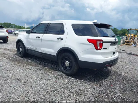 2017 Ford Utility Police Interceptor VIN 1FM5K8AR9HGD26065 фото 3