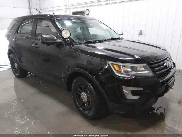 2017 Ford Utility Police Interceptor VIN 1FM5K8AR4HGE14196 фото 1