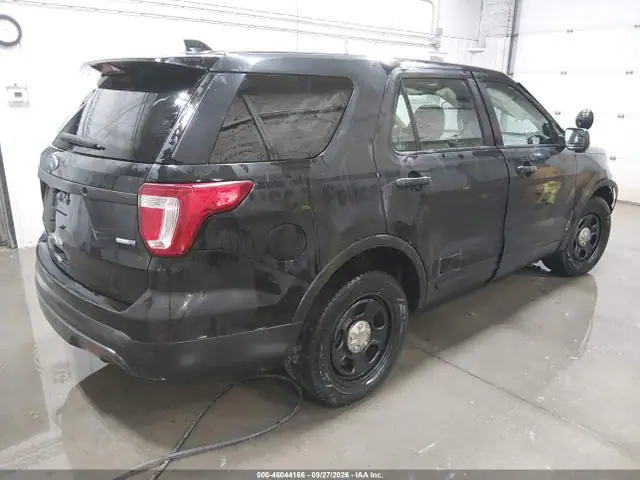 2017 Ford Utility Police Interceptor VIN 1FM5K8AR4HGE14196 фото 4