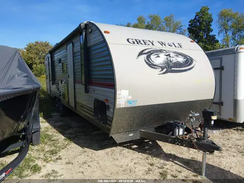 4X4TCKB22JK048775 — 2018 Forest River Cherokee Grey Wolf 26DBH Travel Trailer, Град (Hail), фото до ремонта