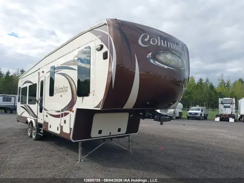 4X4FCMH26F6004441 — 2015 Forest River Columbus, Правый бок (Right Side), фото до ремонта