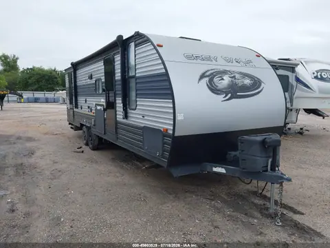 4X4TCKB22NK081880 — 2022 Forest River Other, Правый бок (Right Side), фото до ремонта
