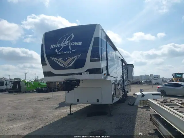4X4FRS83XR0004168 — 2024 Forest River Riverstone Legacy, фото 2 с аукциона IAAI 30.09.2026, Подтопление