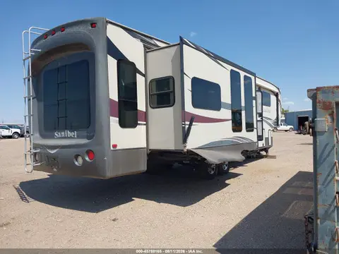 2016 Forest River Sanibel 5th Wheel 40' VIN 5ZT3SN1B1GG701831 фото 4