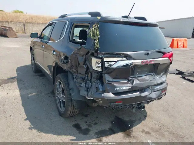 1GKKNXLS5KZ182328 — 2019 GMC Acadia Denali, фото 3 с аукциона IAAI 14.10.2026, Задняя часть