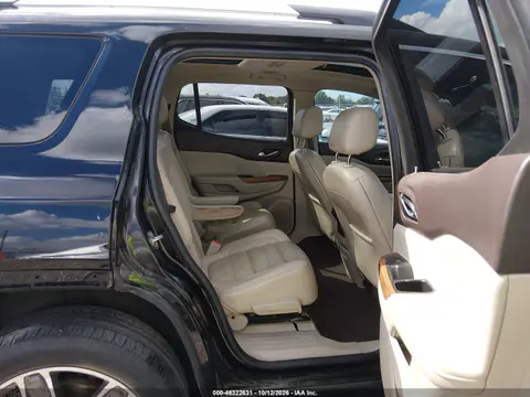 2017 GMC Acadia Denali VIN 1GKKNPLS2HZ160022 фото 9