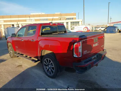 2018 GMC Canyon Denali Crew Cab VIN 1GTP6EE18J1122600 фото 3