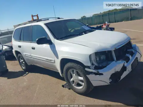 1GKDT13S942109745 — 2004 GMC Envoy, Передняя часть, фото до ремонта
