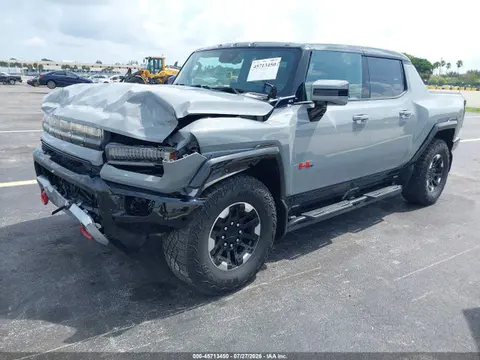 2025 GMC Hummer Ev Pickup E4wd 2x VIN 1GT10BDD8SU100582 фото 2
