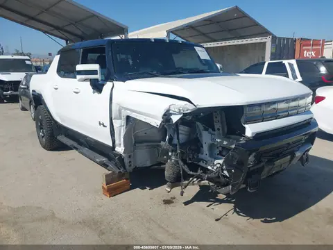 1GT40FDA6PU101151 — 2023 GMC Hummer Ev Pickup E4WD 3X, Передняя часть справа (Right Front), фото до ремонта