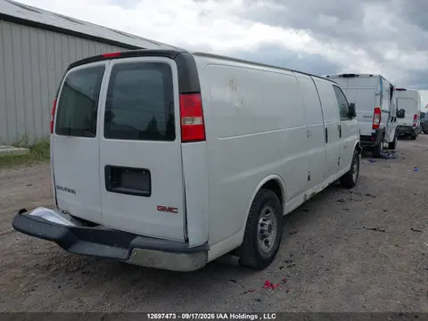 2017 GMC Savana G2500 VIN 1GTW7BFFXH1129463 фото 4
