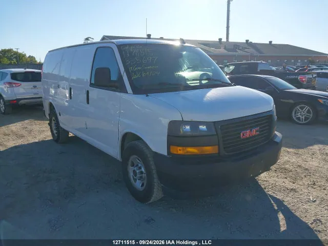 2018 GMC Savana G2500 VIN 1GTW7AFP1J1335697 фото 1