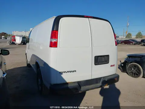 2018 GMC Savana G2500 VIN 1GTW7AFP1J1335697 фото 3