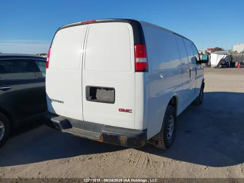 2018 GMC Savana G2500 VIN 1GTW7AFP1J1335697 фото 4