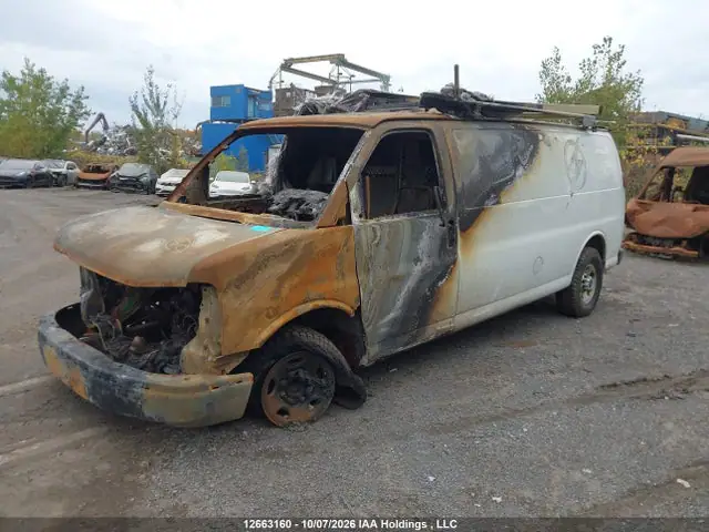 1GTZ7UCF3F1103409 — 2015 GMC Savana G3500, фото 2 с аукциона IAAI 14.10.2026, Пожар двигателя