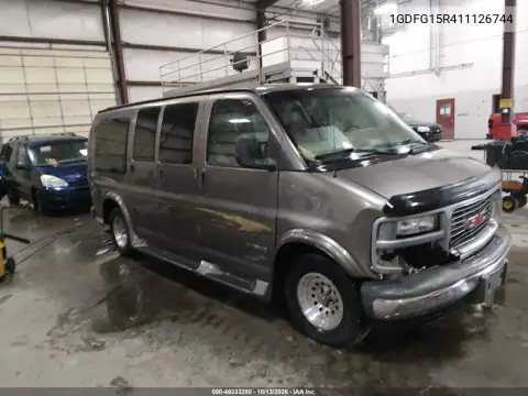 1GDFG15R411126744 — 2001 GMC Savana, Передняя часть, фото до ремонта