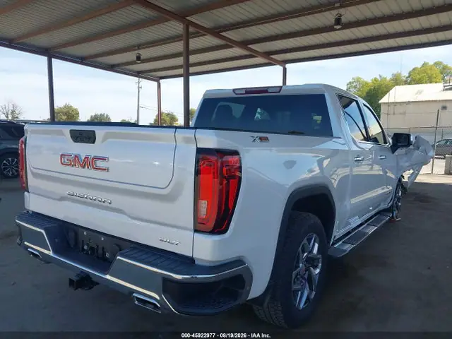 3GTUUDEL5RG152946 — 2024 GMC Sierra 1500 4WD Short Box SLT, фото 4 с аукциона IAAI 29.09.2026, Передняя часть справа